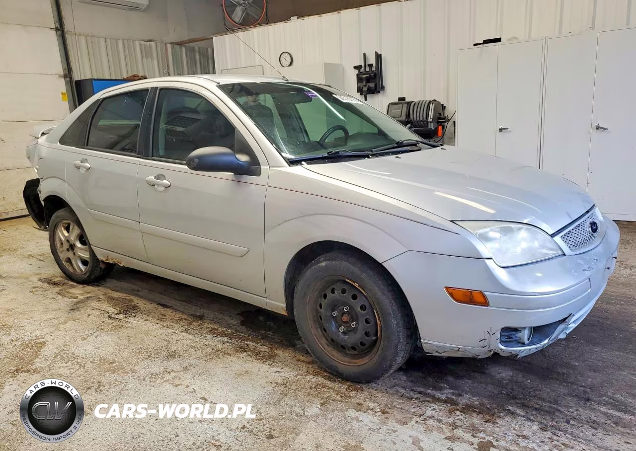 2007 Ford Focus St VIN:1FAFP38Z07W158202 - 4