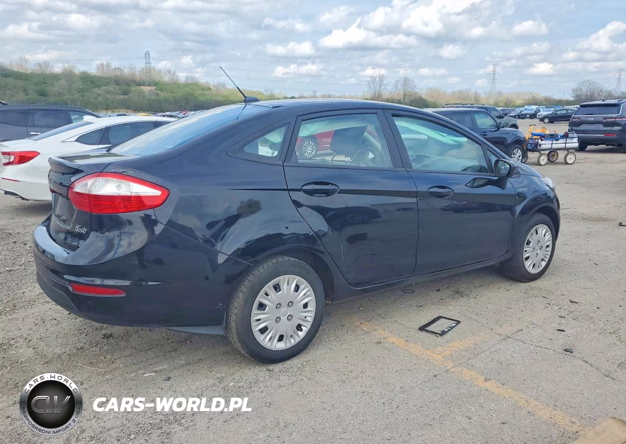 2017 Ford Fiesta S VIN:3FADP4AJ7HM125488 - 3