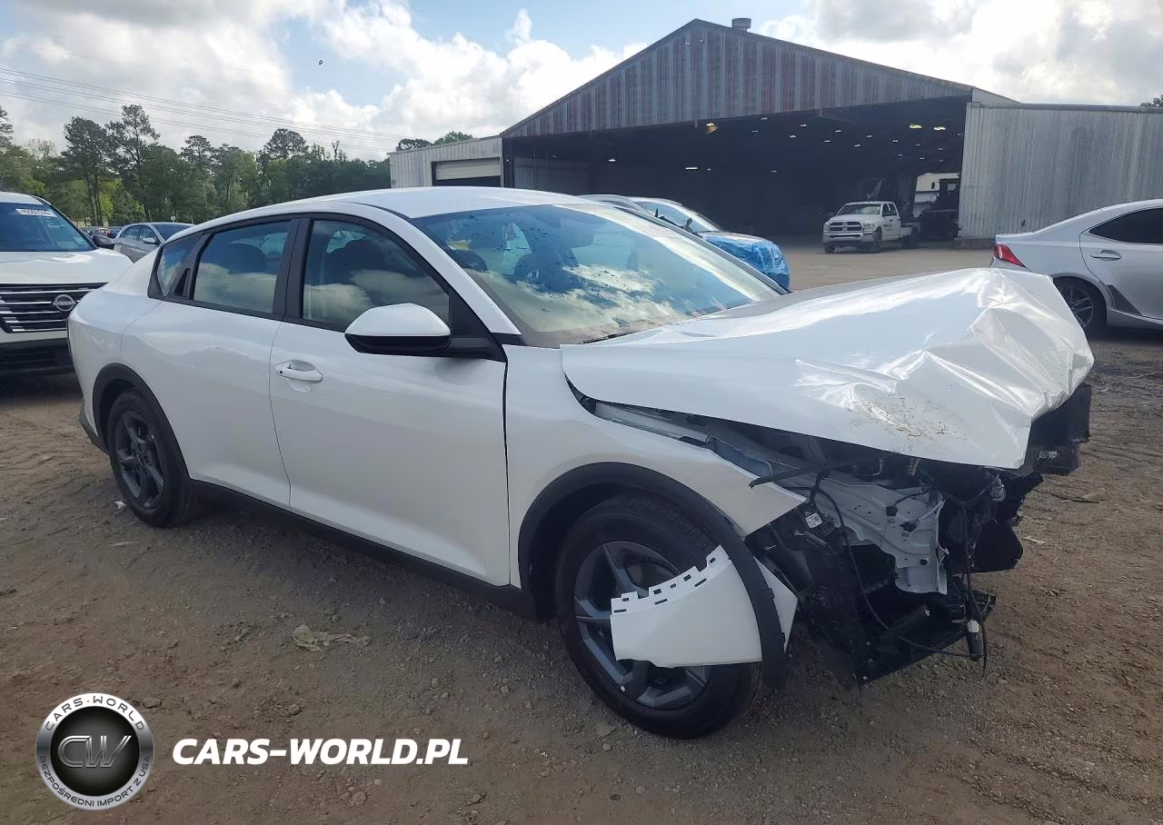 2026 Kia K4 Lxs VIN:3KPFT4DEXTE317021 - 4
