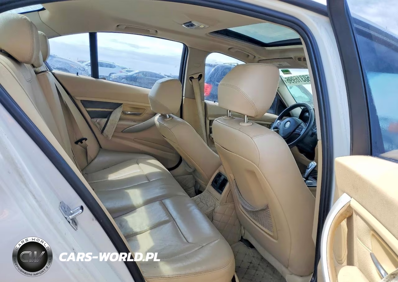 2012 BMW 328 I VIN:WBA3A5G52CNP16279 - 10