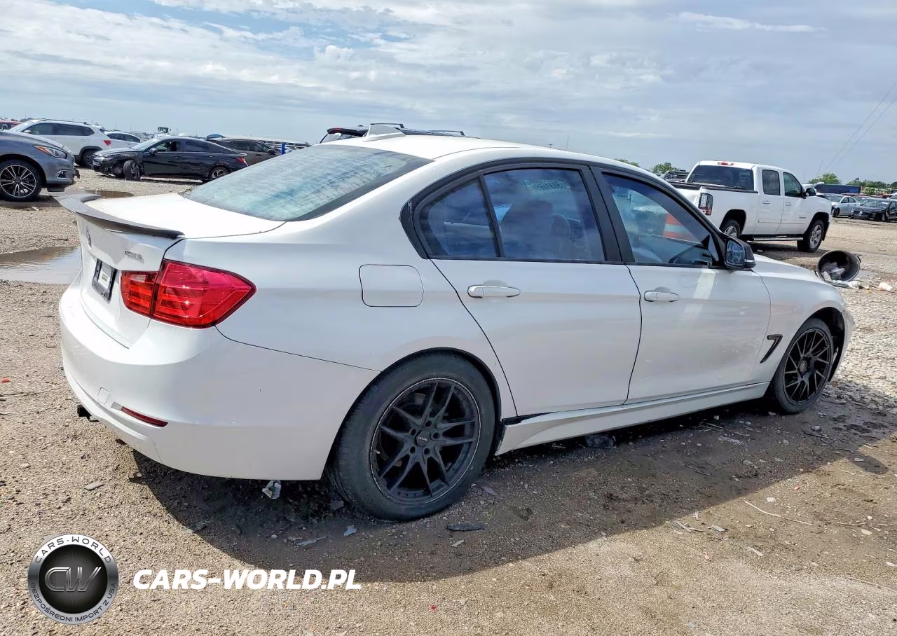 2012 BMW 328 I VIN:WBA3A5G52CNP16279 - 3