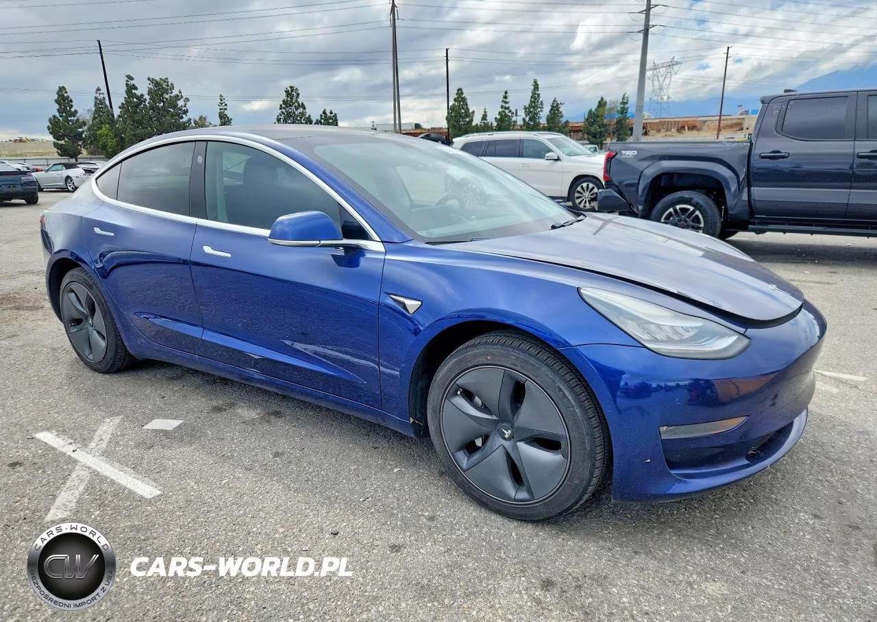 2019 Tesla Model 3 VIN:5YJ3E1EA1KF425026 - 4