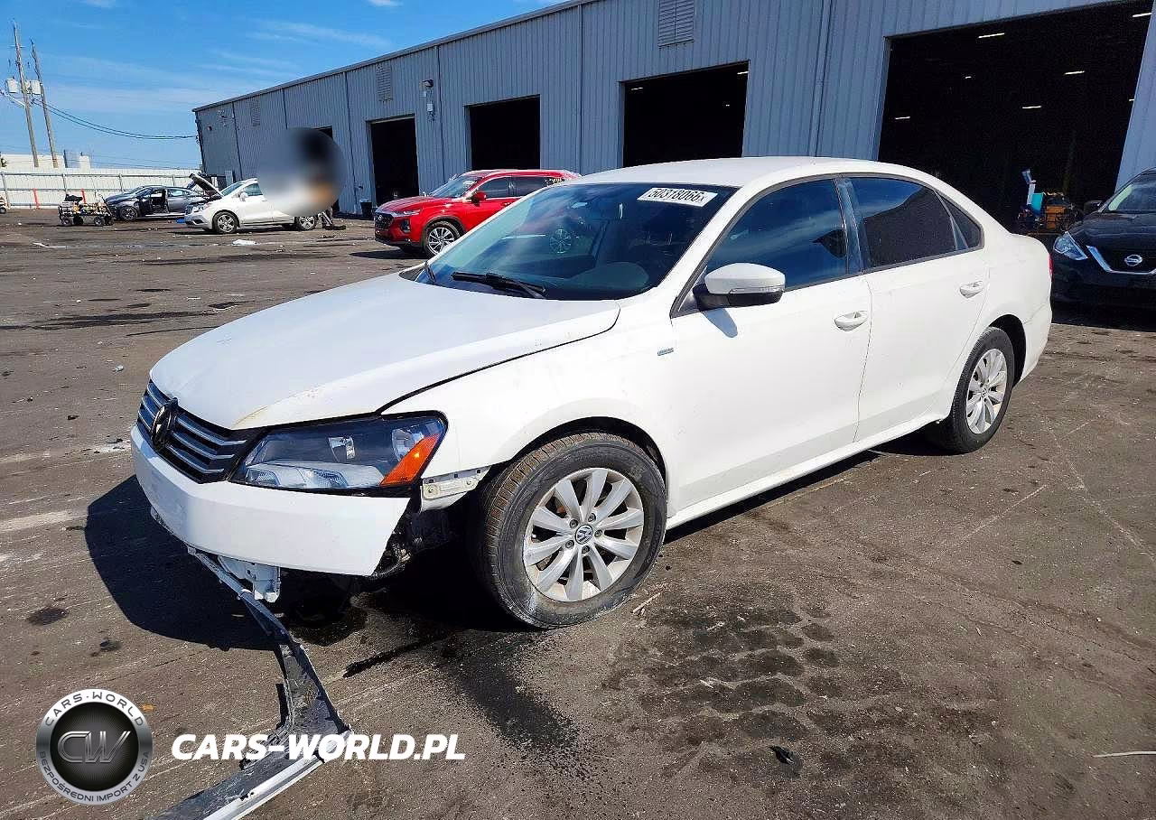 2015 Volkswagen Passat S