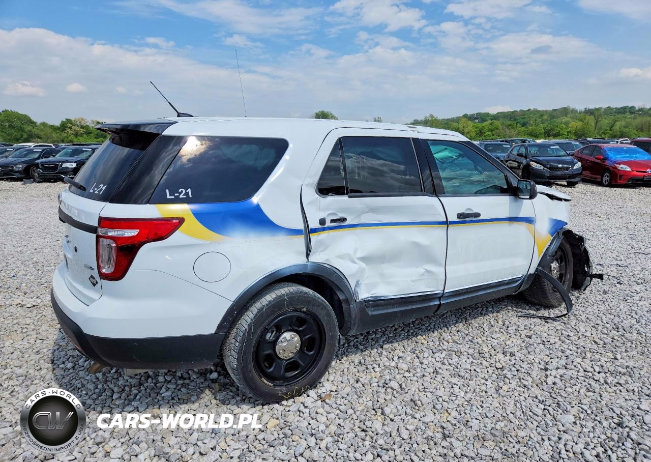 2015 Ford Explorer Police Interceptor VIN:1FM5K8AR4FGC41647 - 3