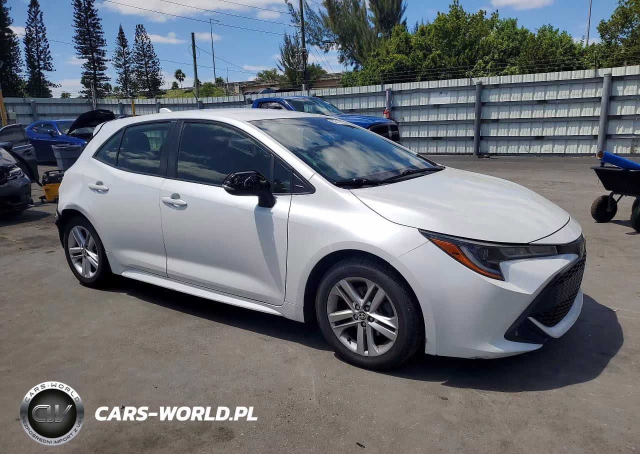 2021 Toyota Corolla Hatchback Se VIN:JTND4MBE0M3121892 - 4
