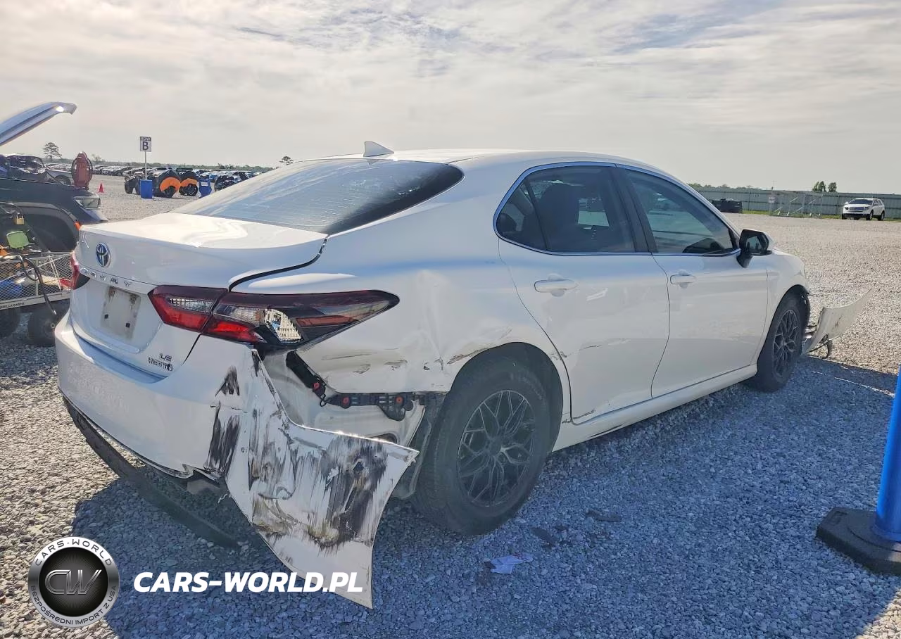 2022 Toyota Camry Le VIN:4T1C31AK2NU594824 - 3