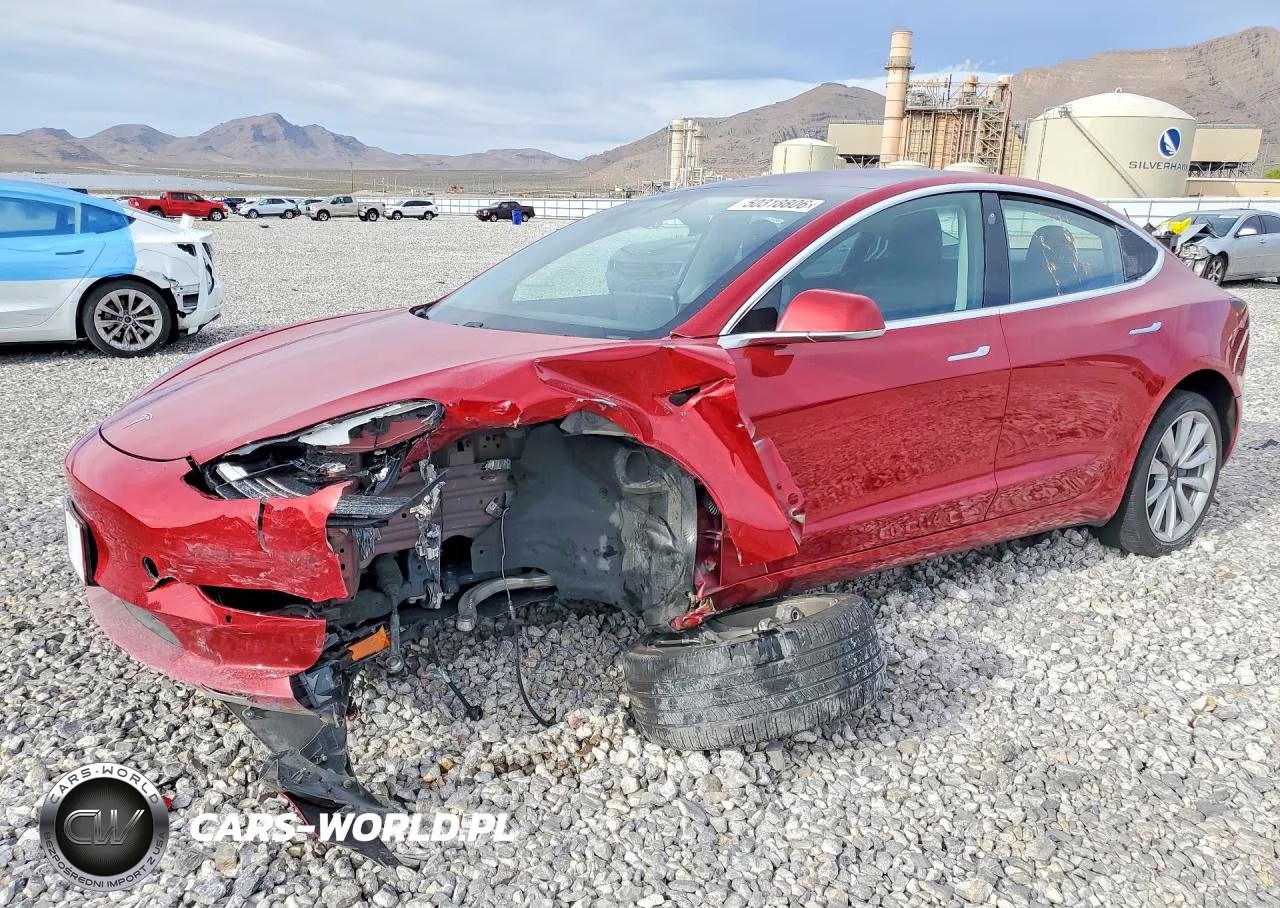 2018 Tesla Model 3 – zdjęcie 1 z 12