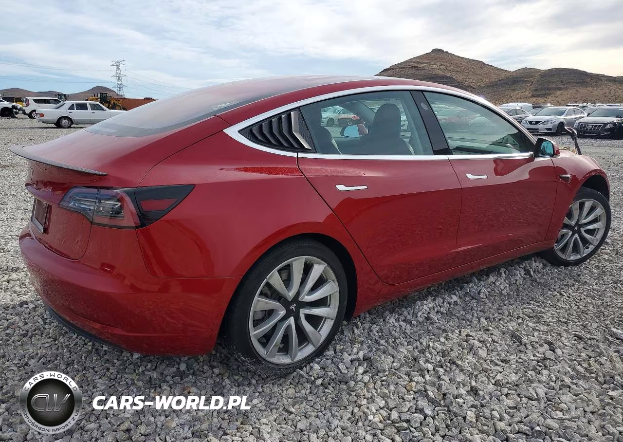 2018 Tesla Model 3 VIN:5YJ3E1EA5JF024416 - 3