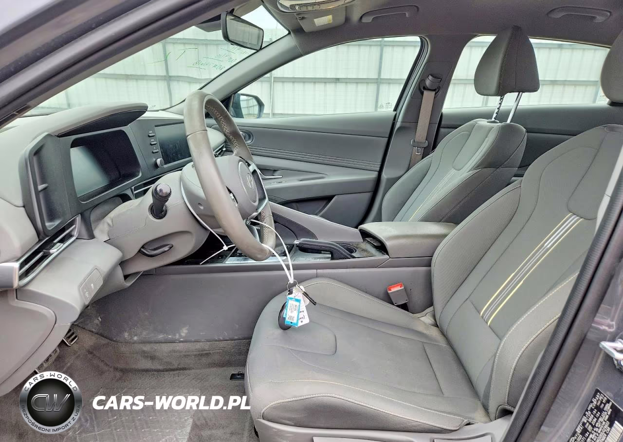 2025 Hyundai Elantra Sel Sport VIN:KMHLM4DG9SU029603 - 7