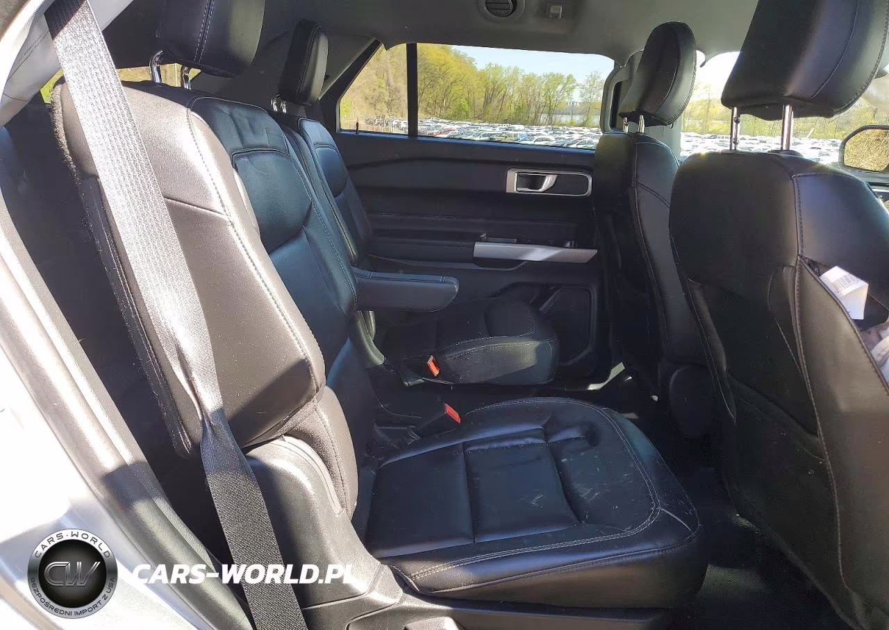 2023 Ford Explorer Xlt VIN:1FMSK8DH9PGA70823 - 11