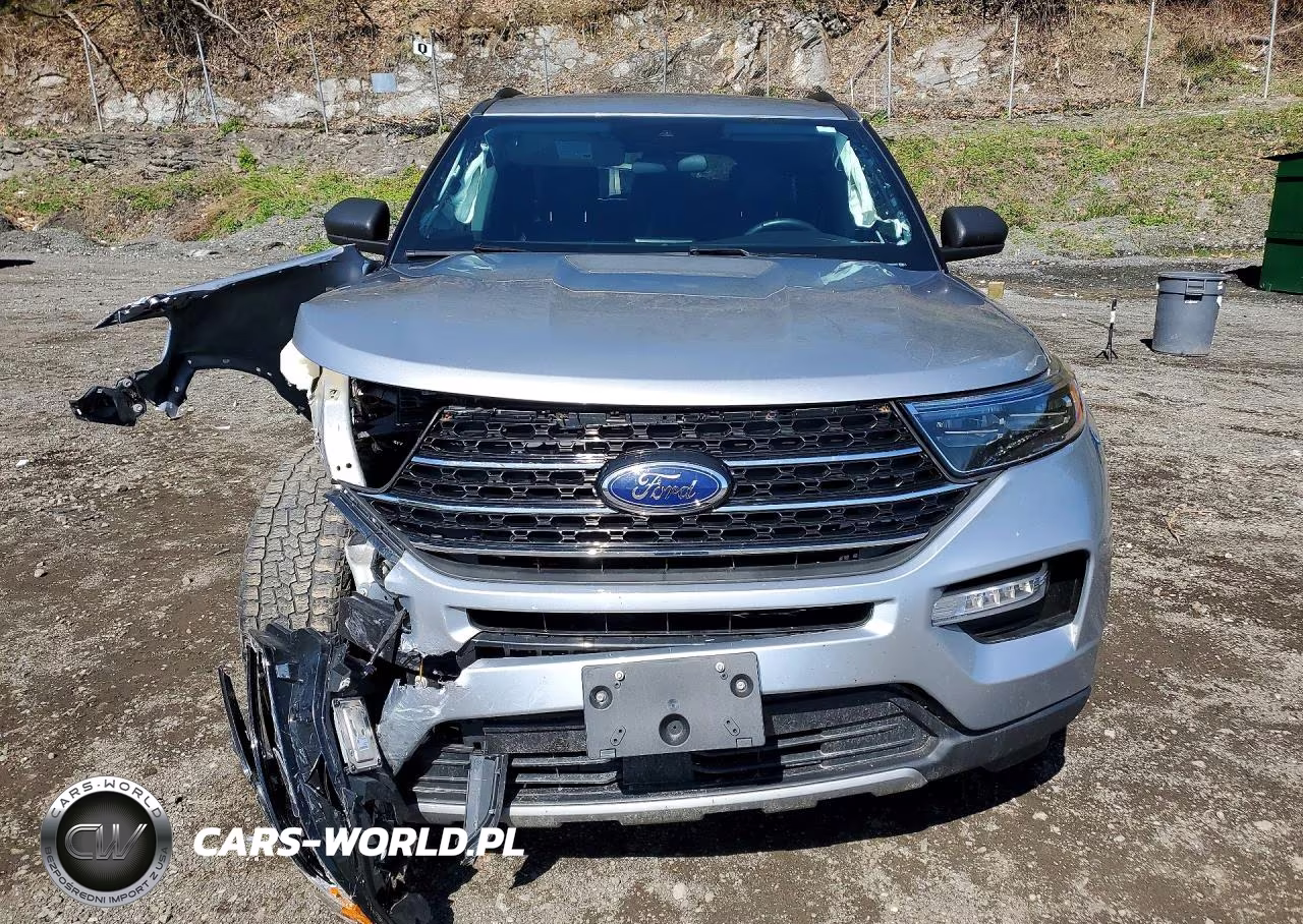 2023 Ford Explorer Xlt VIN:1FMSK8DH9PGA70823 - 5