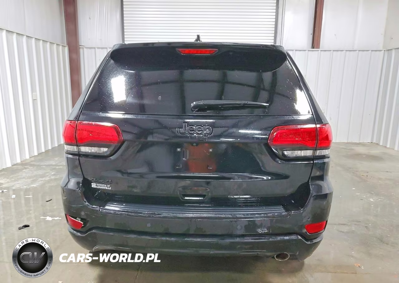 2018 Jeep Grand Cherokee Laredo VIN:1C4RJFAG2JC336882 - 6