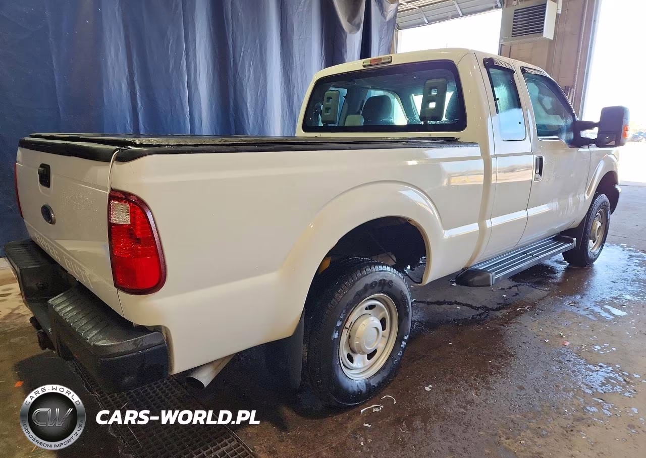 2012 Ford F250 Super Duty VIN:1FT7X2B66CEC02808 - 3