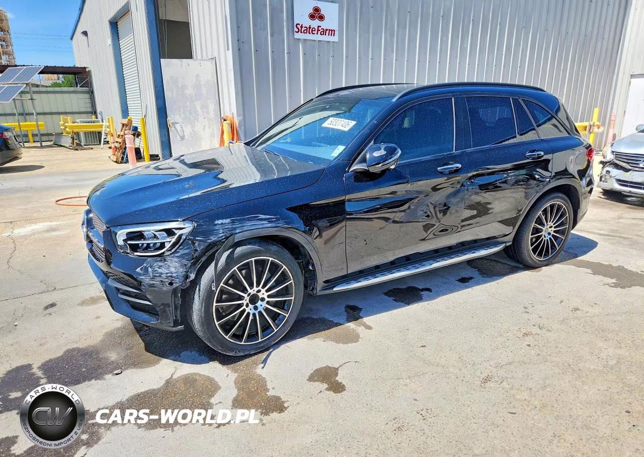 2021 Mercedes-Benz Glc 300