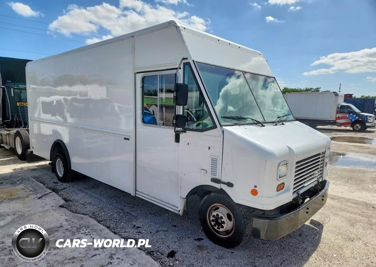 2023 Ford E450 Delivery Truck