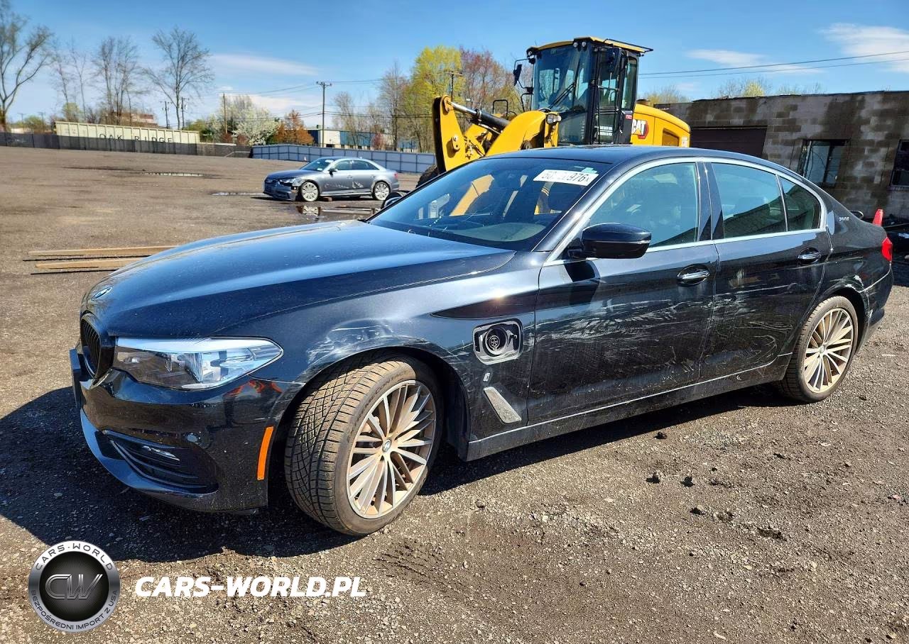 2018 BMW 530E