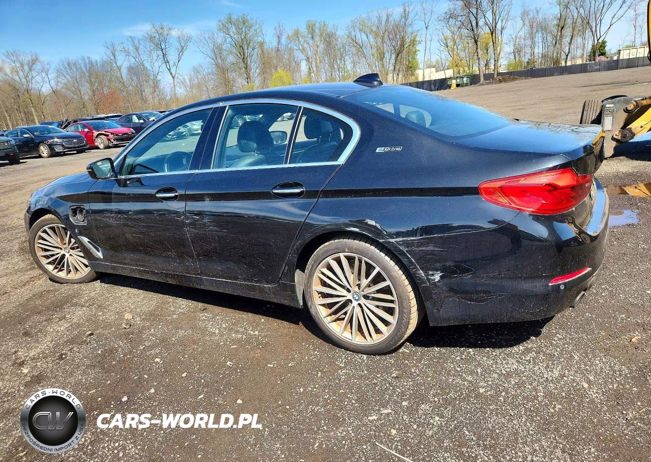 2018 BMW 530E VIN:WBAJA9C55JB034287 - 2