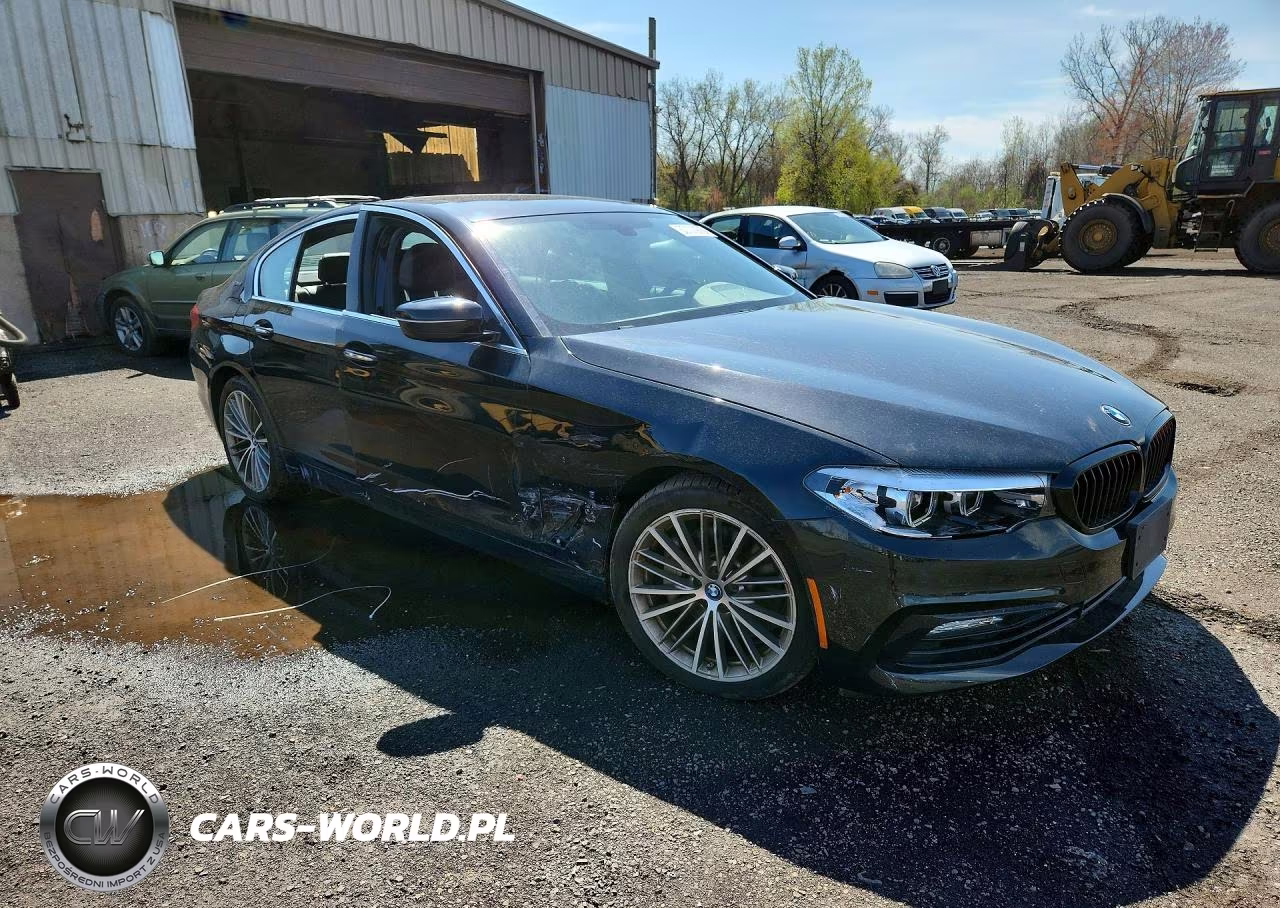 2018 BMW 530E VIN:WBAJA9C55JB034287 - 4