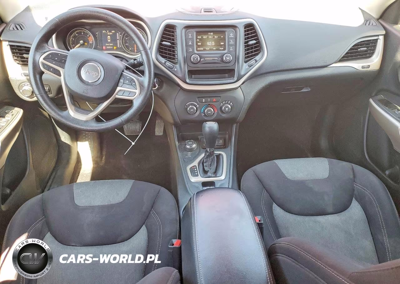 2017 Jeep Cherokee Sport VIN:1C4PJMABXHW654273 - 8