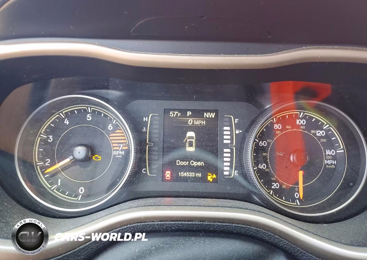 2017 Jeep Cherokee Sport VIN:1C4PJMABXHW654273 - 9