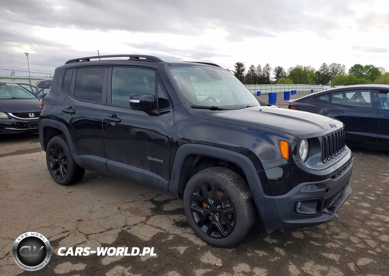 2018 Jeep Renegade Latitude VIN:ZACCJBBB4JPG96622 - 4