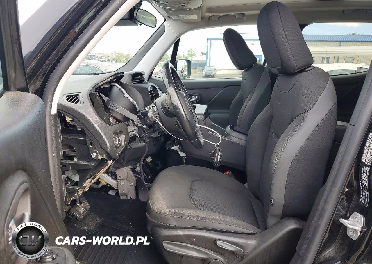 2018 Jeep Renegade Latitude VIN:ZACCJBBB4JPG96622 - 7