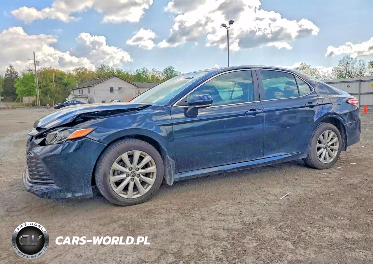 2019 Toyota Camry Le