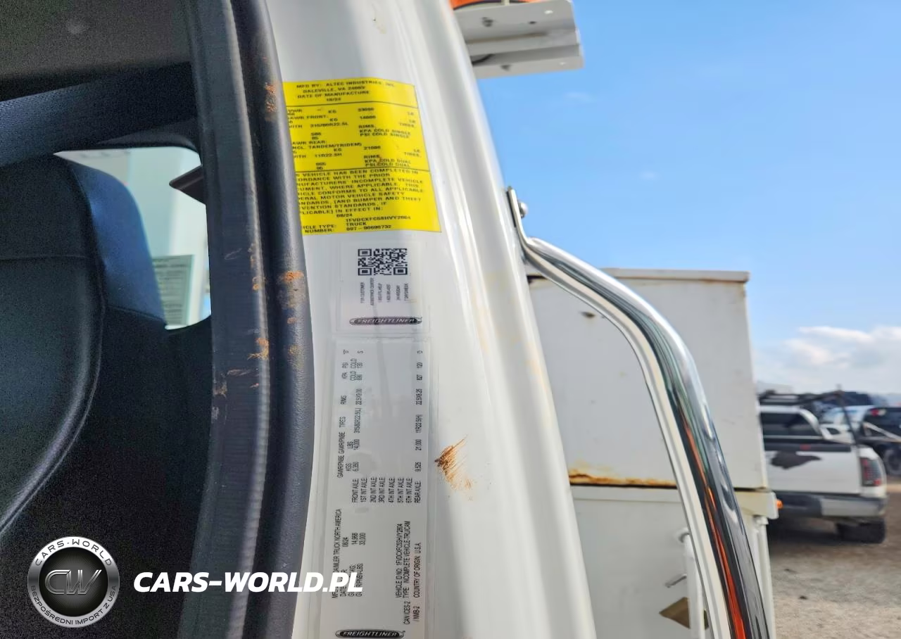 2025 Freightliner M2 106 Medium Duty VIN:1FVDCXFC5SHVY2804 - 10