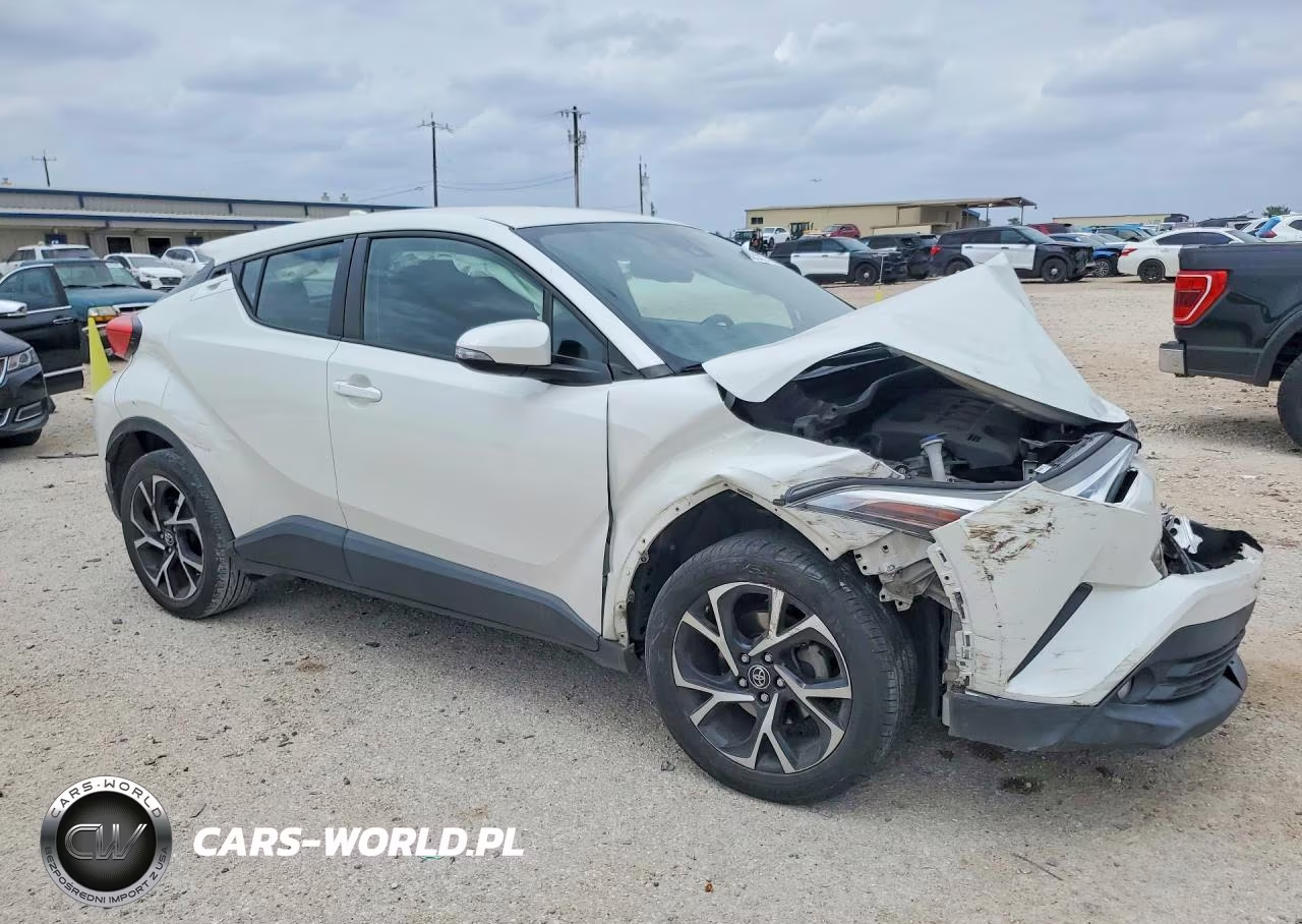 2018 Toyota C-Hr Xle Premium VIN:NMTKHMBX5JR050019 - 4