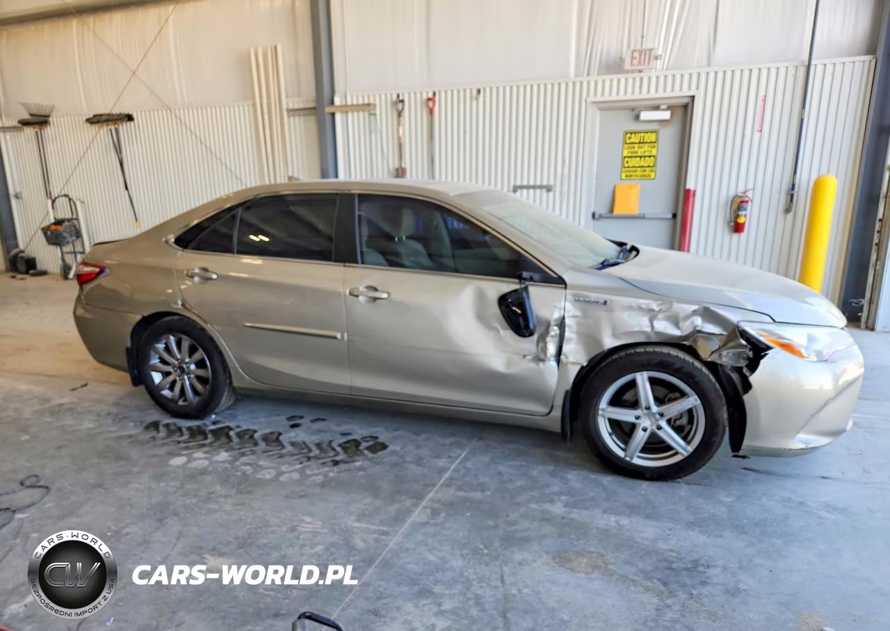 2017 Toyota Camry Hybrid Xle VIN:4T1BD1FK8HU220305 - 4