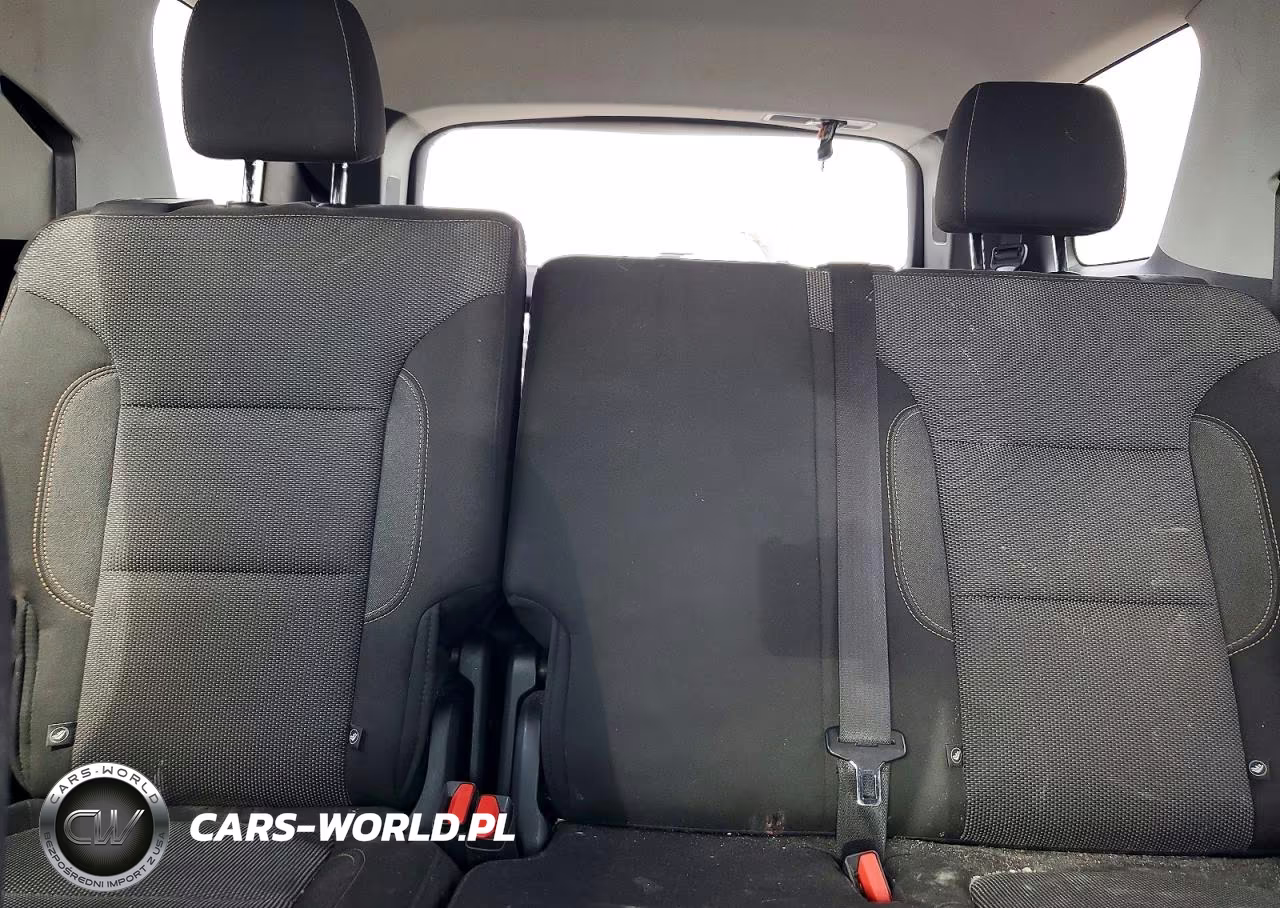 2019 Chevrolet Traverse Ls VIN:1GNERFKW3KJ167215 - 10