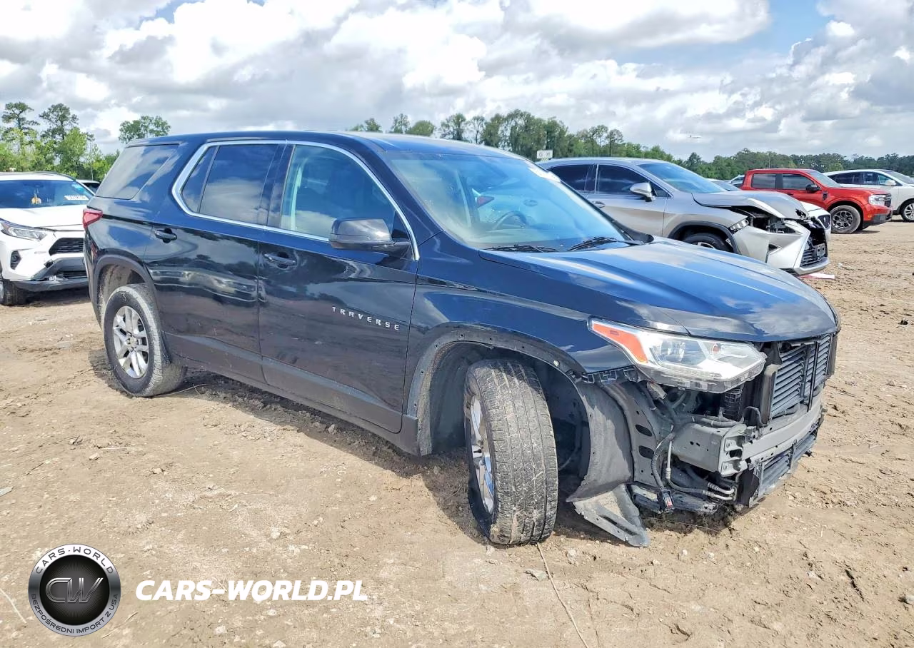 2019 Chevrolet Traverse Ls VIN:1GNERFKW3KJ167215 - 4