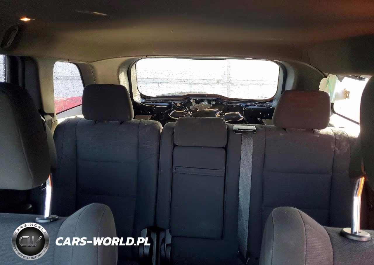2016 Jeep Grand Cherokee Laredo VIN:1C4RJFAG3GC426132 - 10