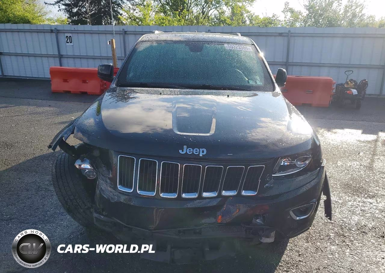 2016 Jeep Grand Cherokee Laredo VIN:1C4RJFAG3GC426132 - 5