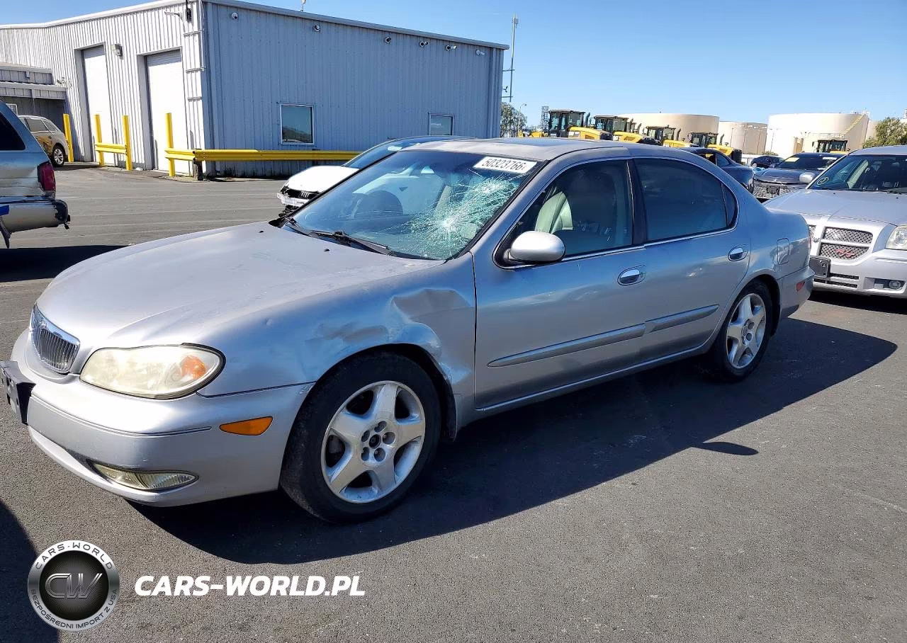 2000 Infiniti I30 Base