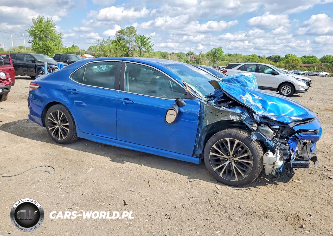 2020 Toyota Camry Se VIN:4T1G11AK2LU344360 - 4