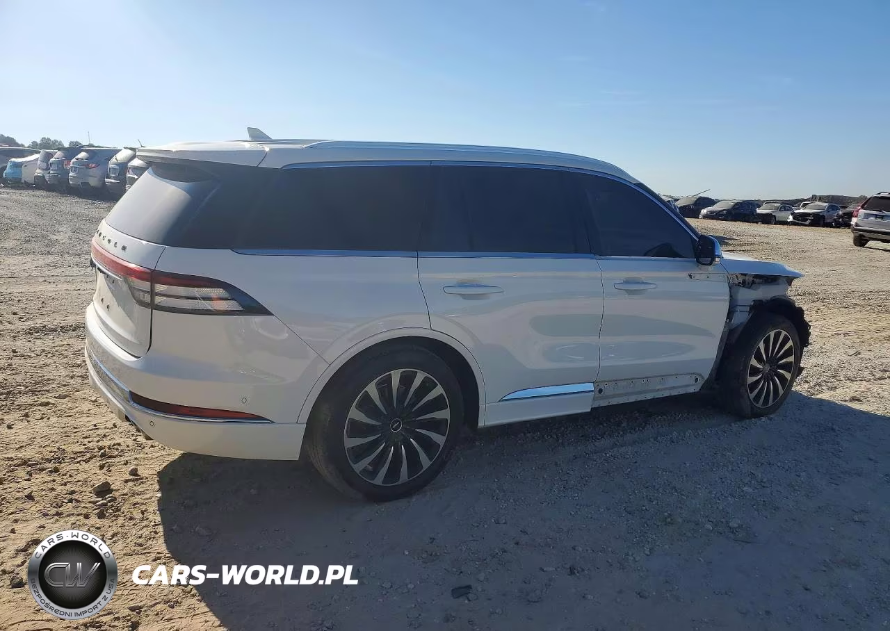 2020 Lincoln Aviator Black Label Grand Touring VIN:5LMYJ9YY3LGL32081 - 3