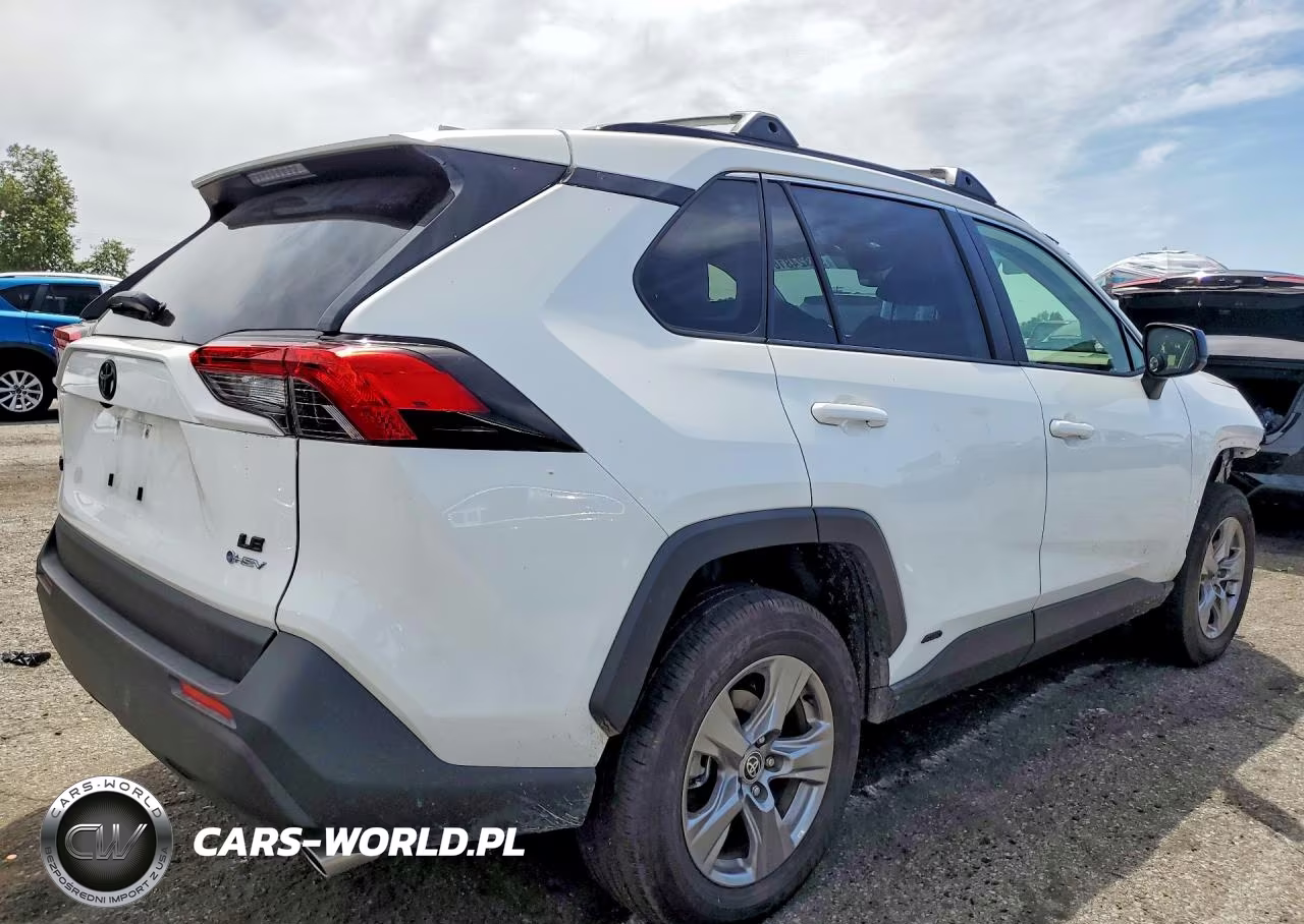 2025 Toyota Rav4 Le VIN:JTMLWRFV2SD606639 - 3