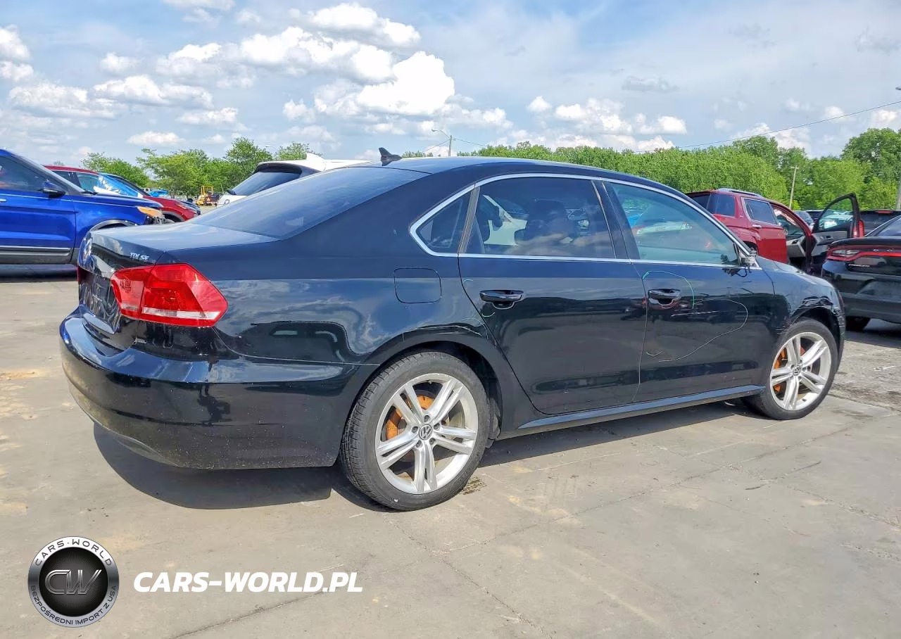 2015 Volkswagen Passat Se VIN:1VWBV7A33FC049046 - 3
