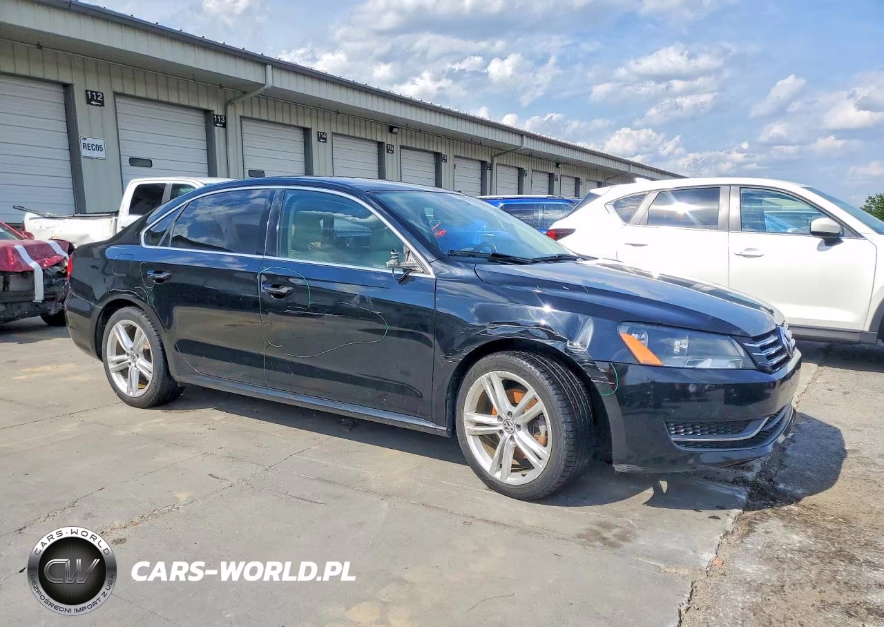 2015 Volkswagen Passat Se VIN:1VWBV7A33FC049046 - 4