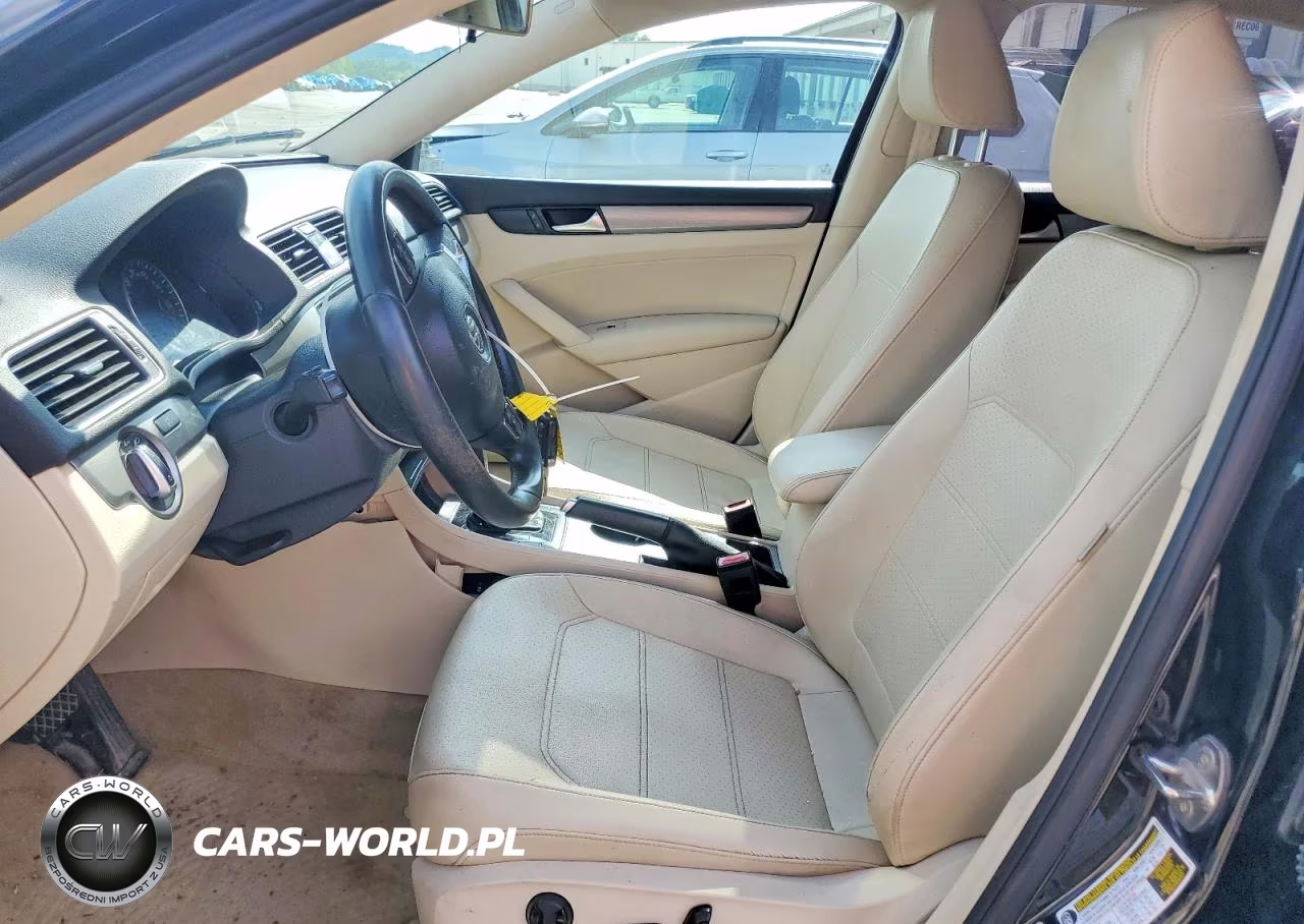 2015 Volkswagen Passat Se VIN:1VWBV7A33FC049046 - 7