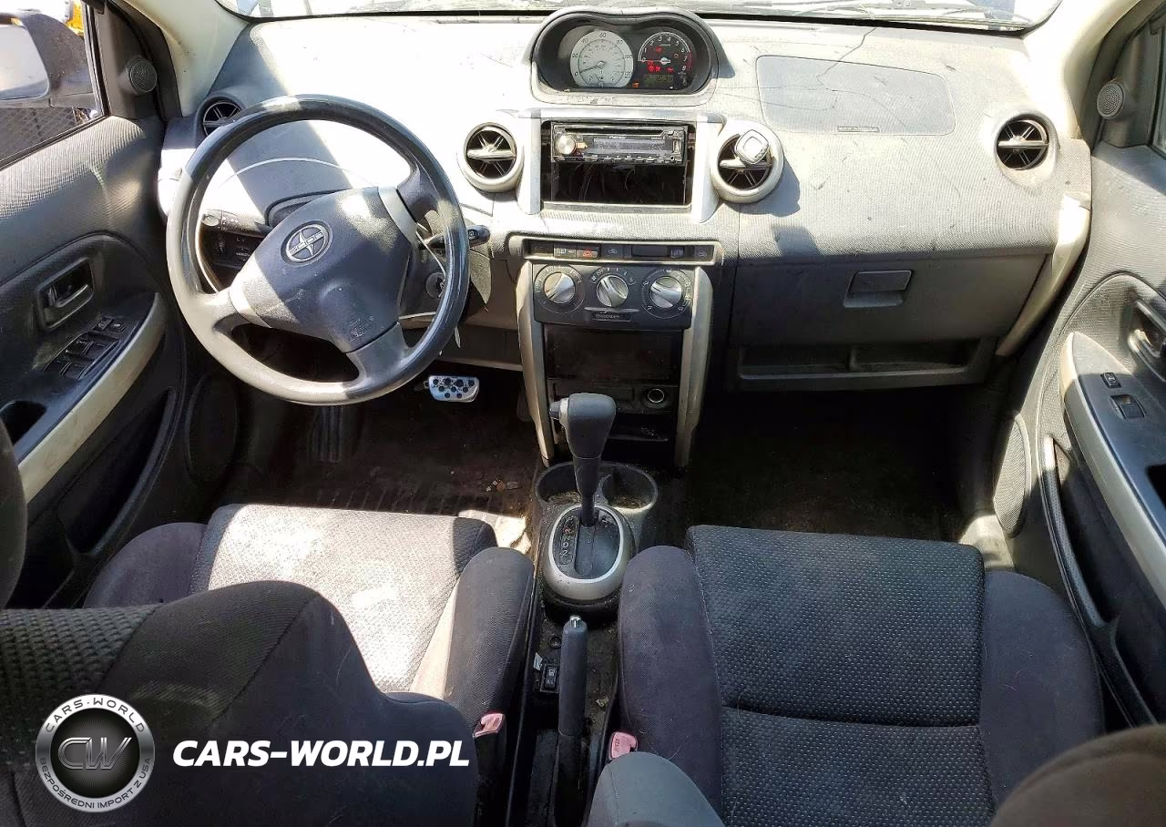 2004 Toyota Scion Xb VIN:JTKKT604240045249 - 8