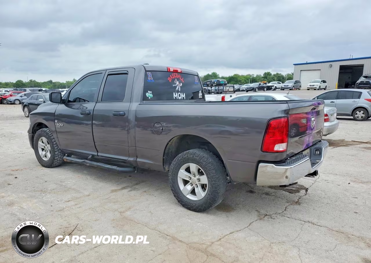 2019 Ram 1500 Classic Tradesman VIN:1C6RR6FG1KS598456 - 2