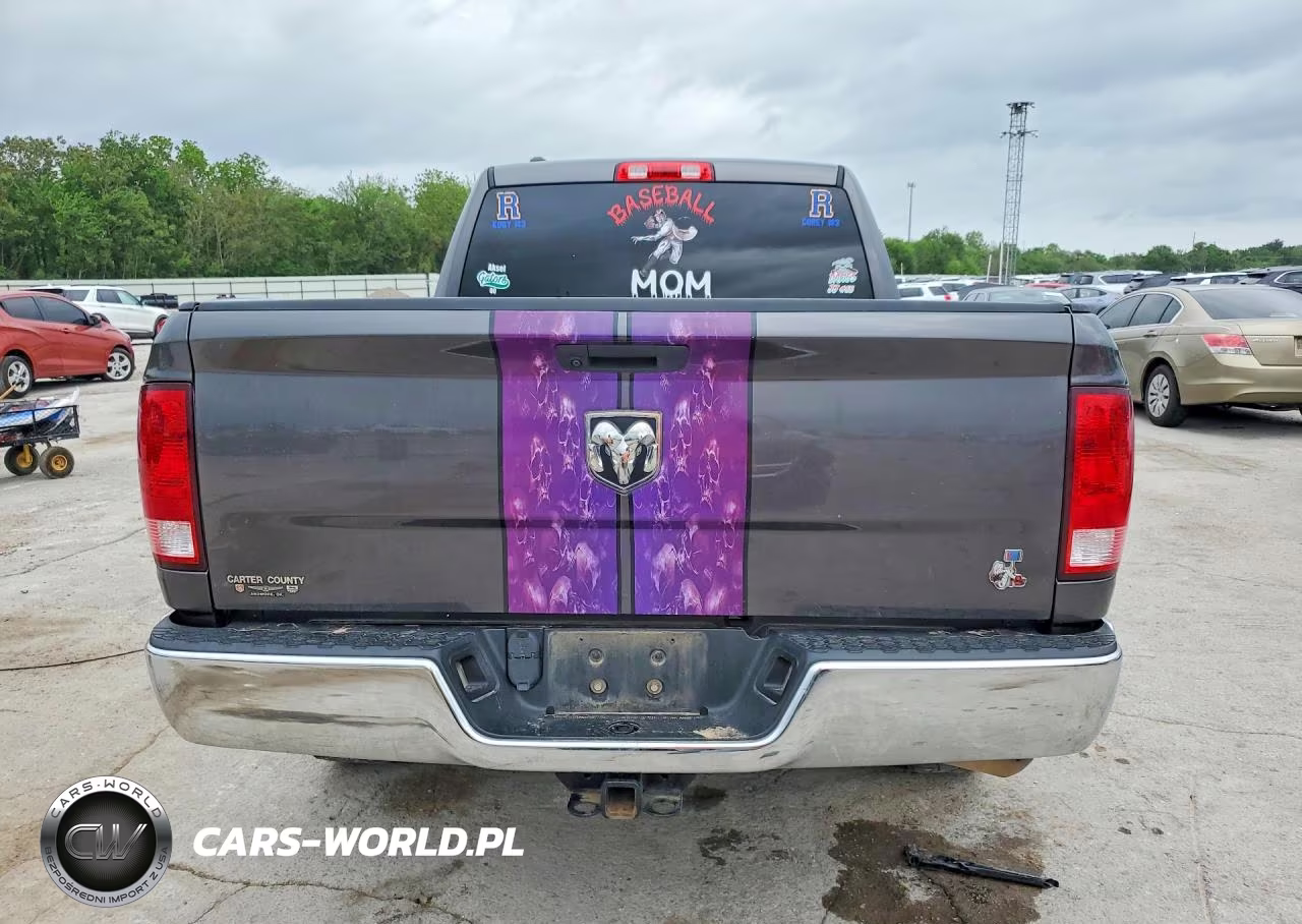 2019 Ram 1500 Classic Tradesman VIN:1C6RR6FG1KS598456 - 6