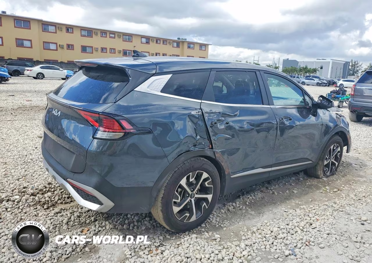 2025 Kia Sportage Ex VIN:KNDPV3DFXS7368891 - 3