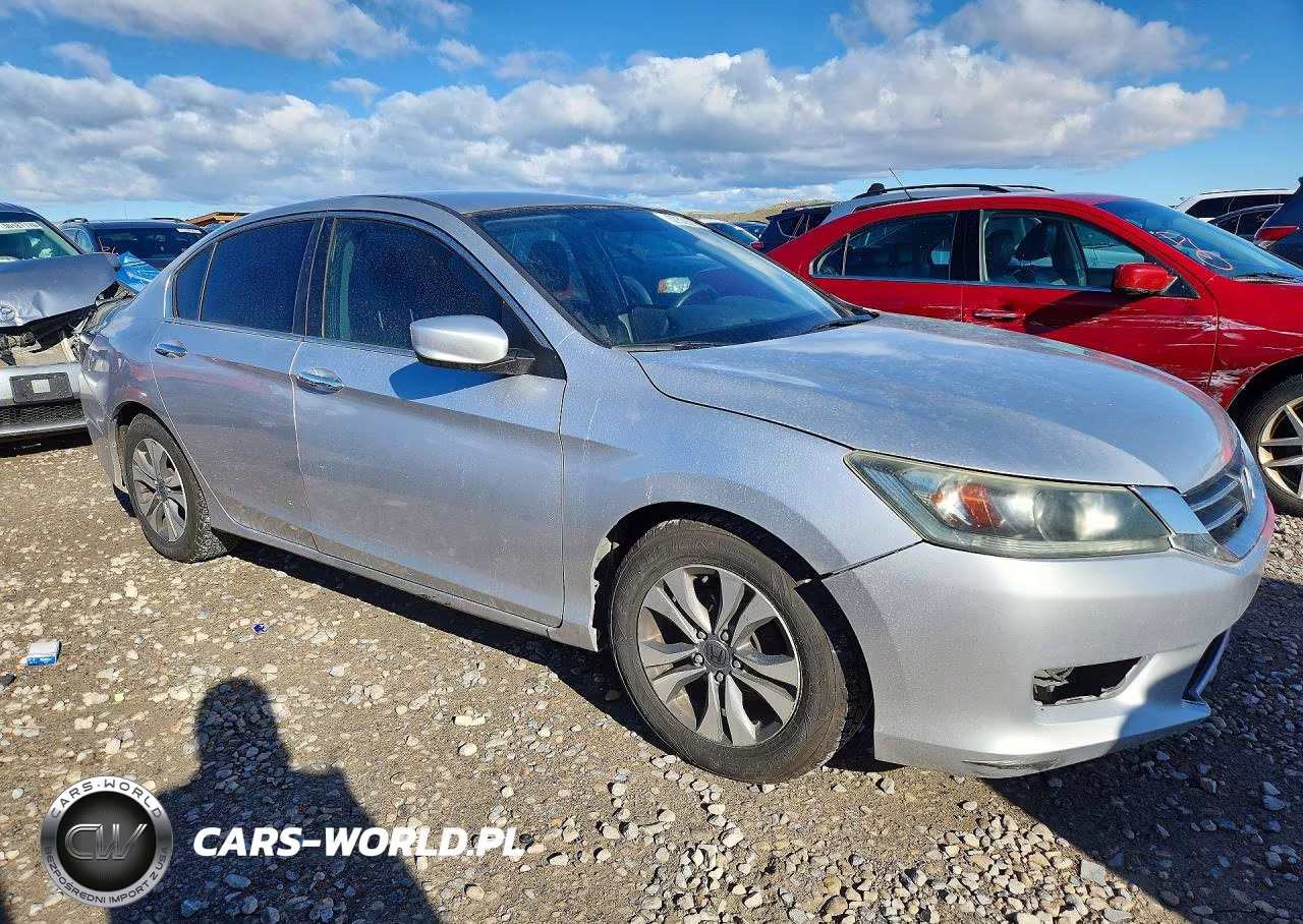 HONDA ACCORD LX VIN:1HGCR2F33DA184352 - 4