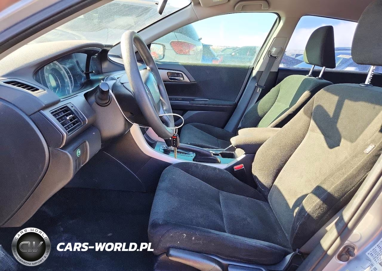 HONDA ACCORD LX VIN:1HGCR2F33DA184352 - 7