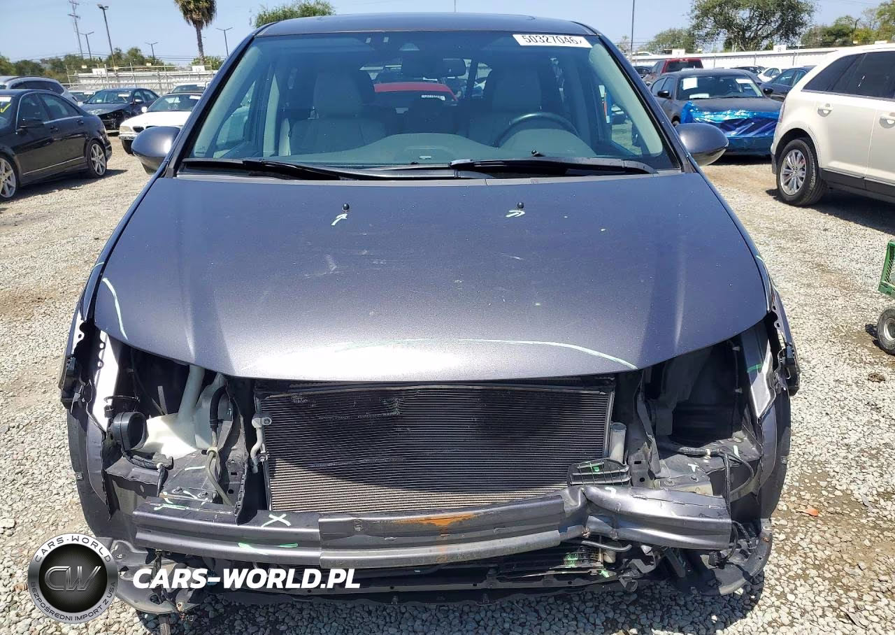 2015 Honda Odyssey Exl VIN:5FNRL5H61FB129475 - 5