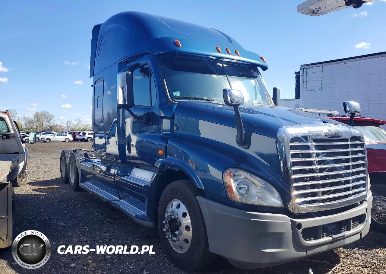 2015 Freightliner Cascadia 125