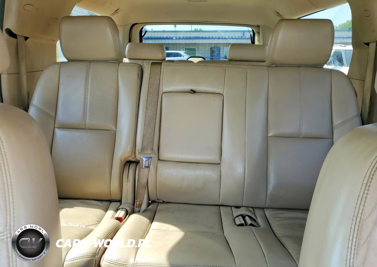 2013 Chevrolet Suburban C1500 Lt VIN:1GNSCJE03DR103811 - 10
